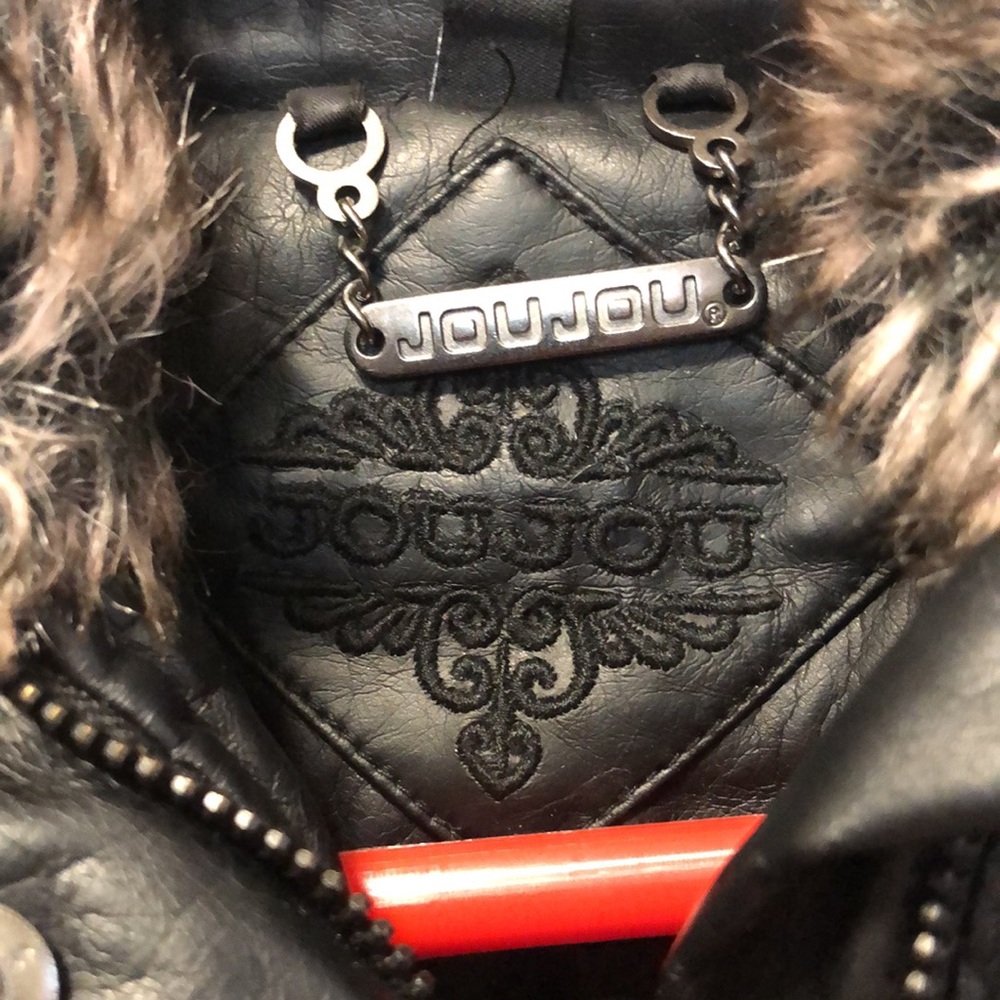 Jacket - Picture 3 of 7
